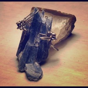 Disney tinker bell earrings 90’s. Sterling silver